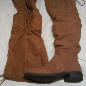 7.5 woman's over the knee tan boots